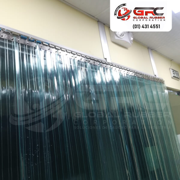 Cortinas Industriales de PVC en Perú